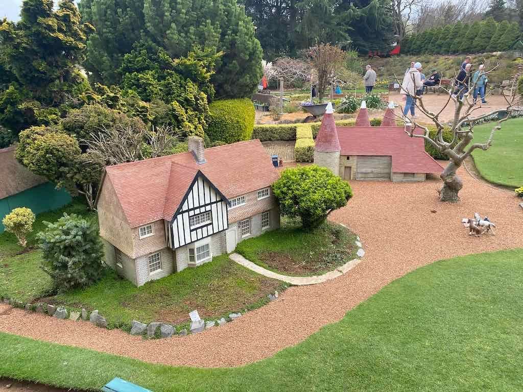 Cockington Green 2022 Canberra Image -632d050b7c3a7